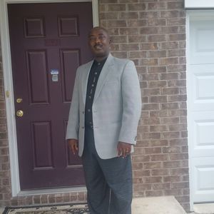 Meet your Posher, Angelo